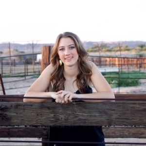 Meet your Posher, Georgia